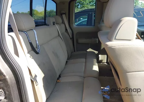 2006 Ford F150 из США, поврежденный, VIN 1FTPX14586FA06690